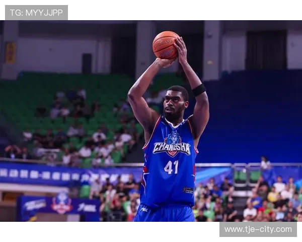 2025年NBL赛季十佳抢断集锦 威尔斯一条龙暴扣 厄特尔梅开二度精彩回顾 2025年NBL赛季十佳抢断集锦 威尔斯一条龙暴扣 厄特尔梅开二度精彩回顾