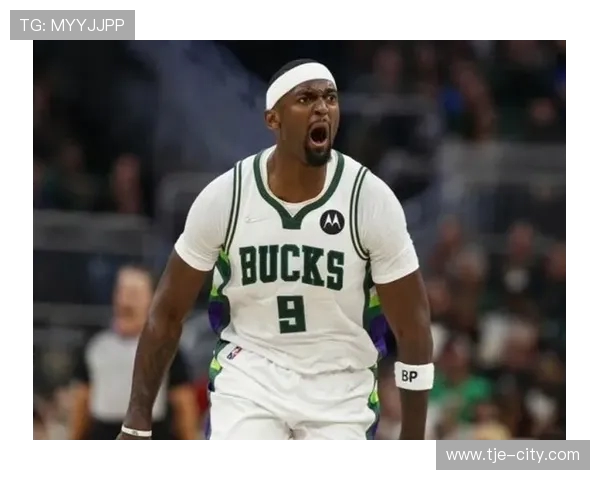 大洛佩斯替补出战17分钟三分球5中11贡献15分3篮板表现抢眼 大洛佩斯替补出战17分钟三分球5中11贡献15分3篮板表现抢眼