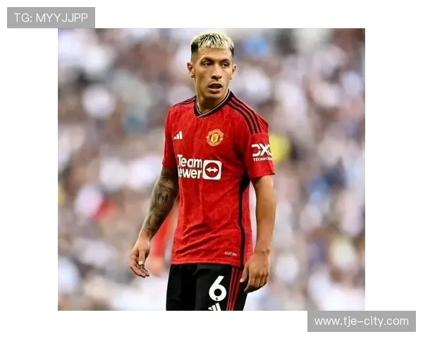 曼联官方宣布利桑德罗时隔8个月恢复合练迎来重大利好消息